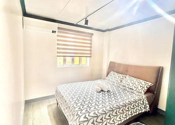 4br Unit With Free Parking * Manila